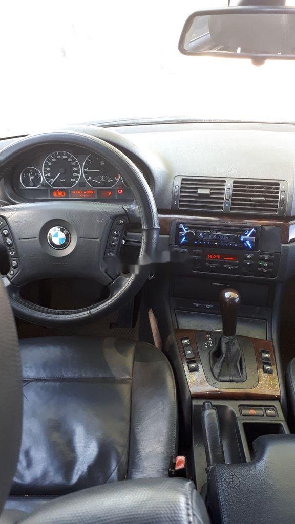 BMW 3 Series 2005 - Xe BMW 3 Series 318i đời 2005, màu bạc chính chủ, 215 triệu