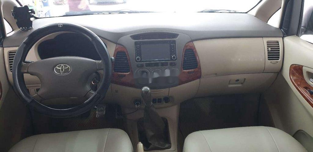 Toyota Innova 2007 - Bán Toyota Innova 2007, màu bạc, 270 triệu