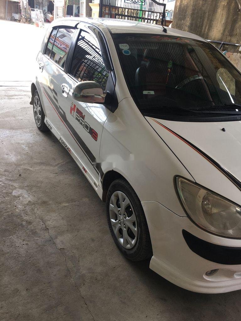 Hyundai Getz   2009 - Bán Hyundai Getz sản xuất năm 2009, màu trắng, xe nhập, số sàn