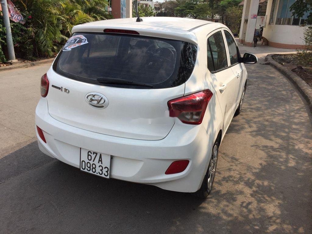 Hyundai Grand i10 2015 - Bán ô tô Hyundai Grand i10 đời 2015, màu trắng, giá tốt