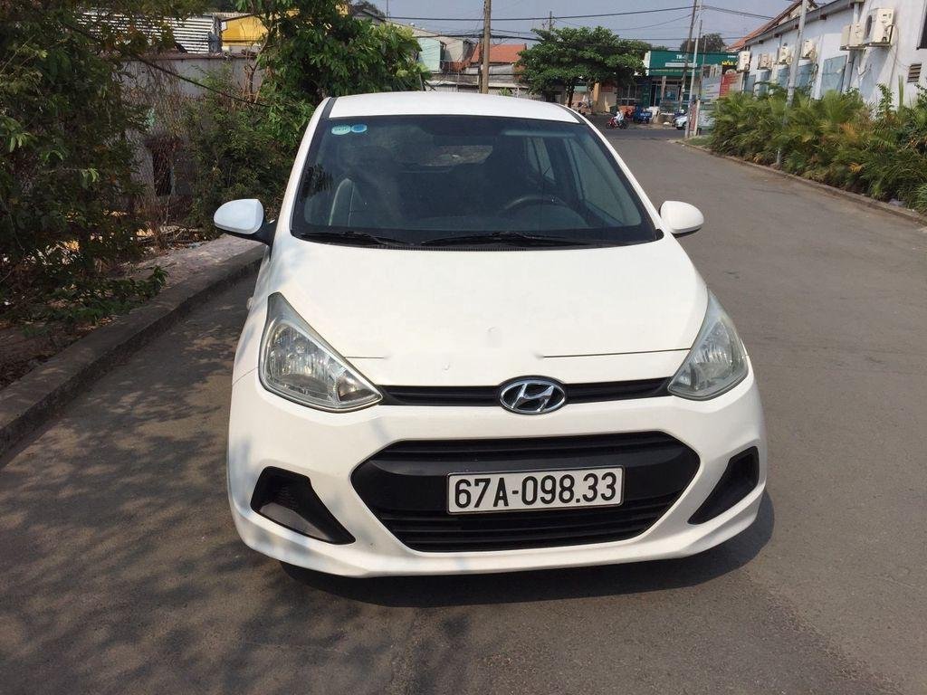 Hyundai Grand i10 2015 - Bán ô tô Hyundai Grand i10 đời 2015, màu trắng, giá tốt