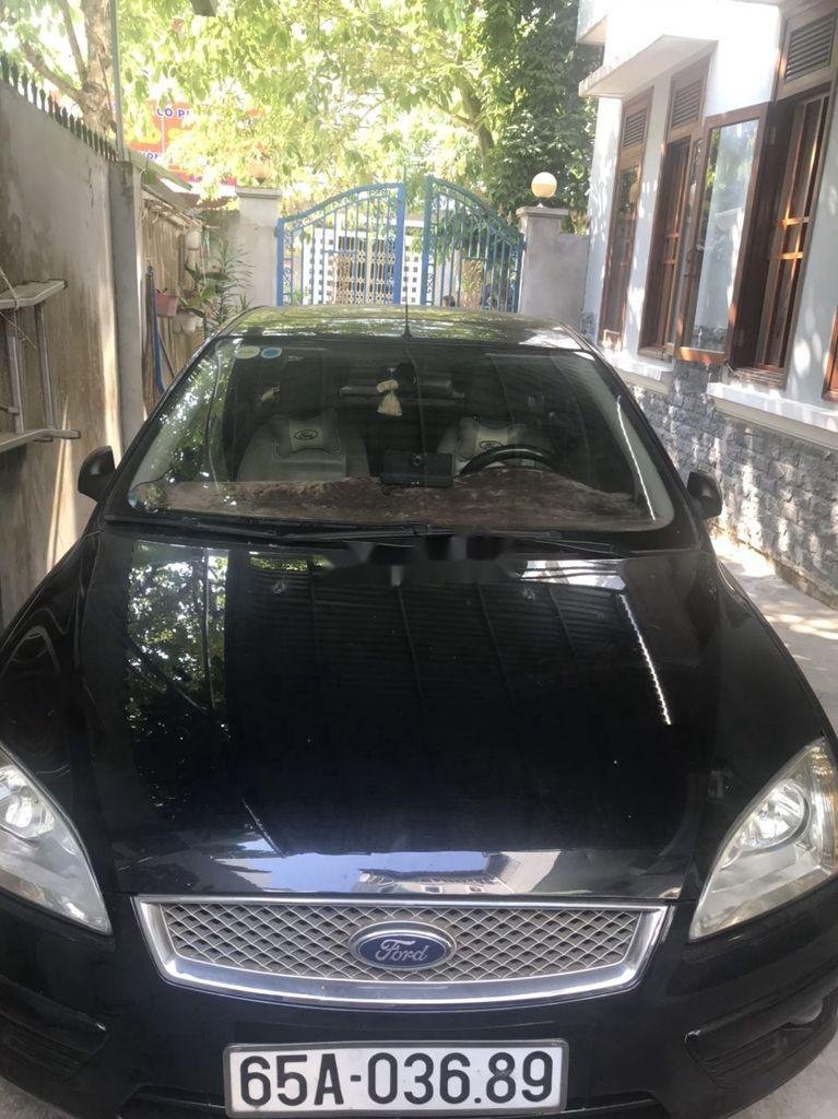 Ford Focus 2007 - Bán Ford Focus sản xuất 2007, màu đen, xe nhập, giá chỉ 265 triệu