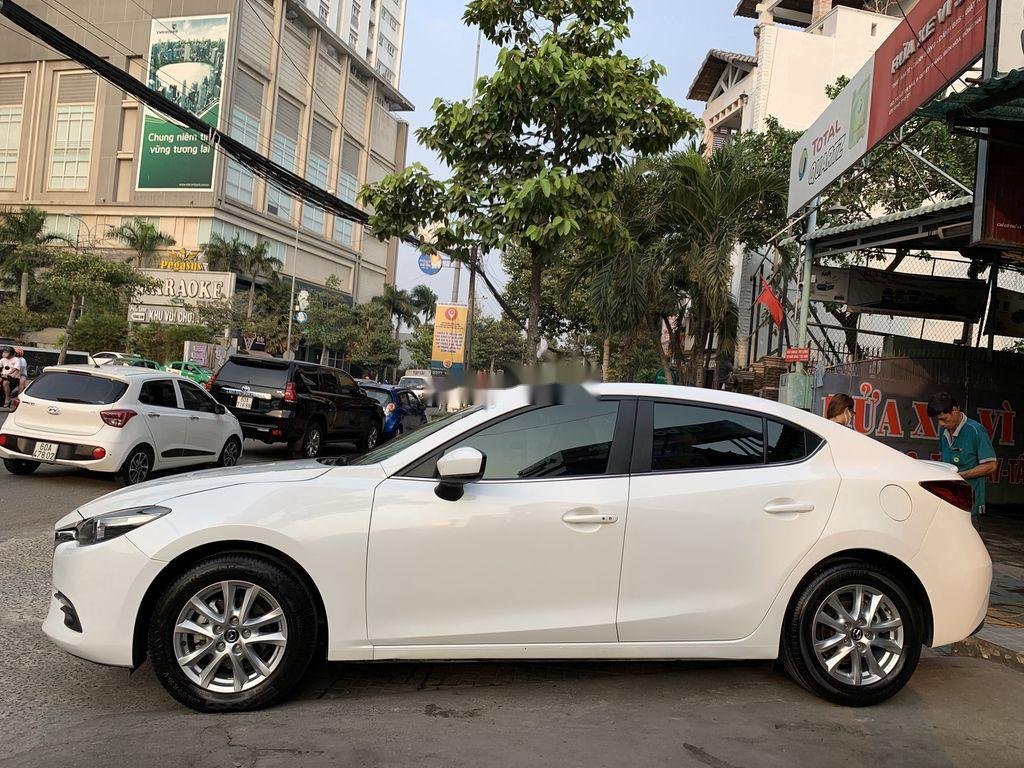 Mazda 3   2018 - Bán ô tô cũ Mazda 3 2018, giá 618tr