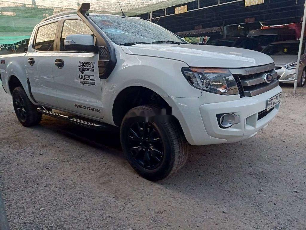 Ford Ranger   2015 - Cần bán Ford Ranger đời 2015, màu trắng, nhập khẩu 