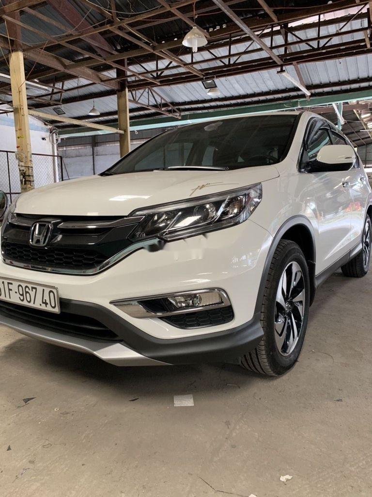 Honda CR V   2016 - Cần bán gấp Honda CR V đời 2016, màu trắng như mới, giá tốt