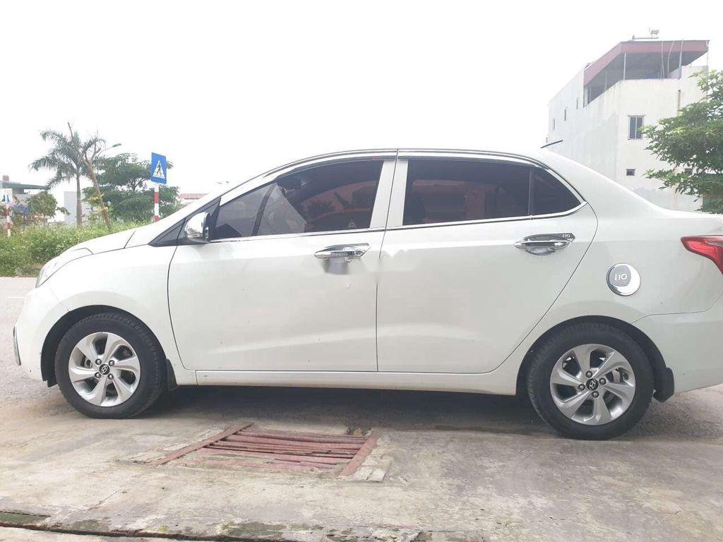 Hyundai Grand i10   2018 - Bán Hyundai Grand i10 sản xuất năm 2018, màu trắng, nhập khẩu  