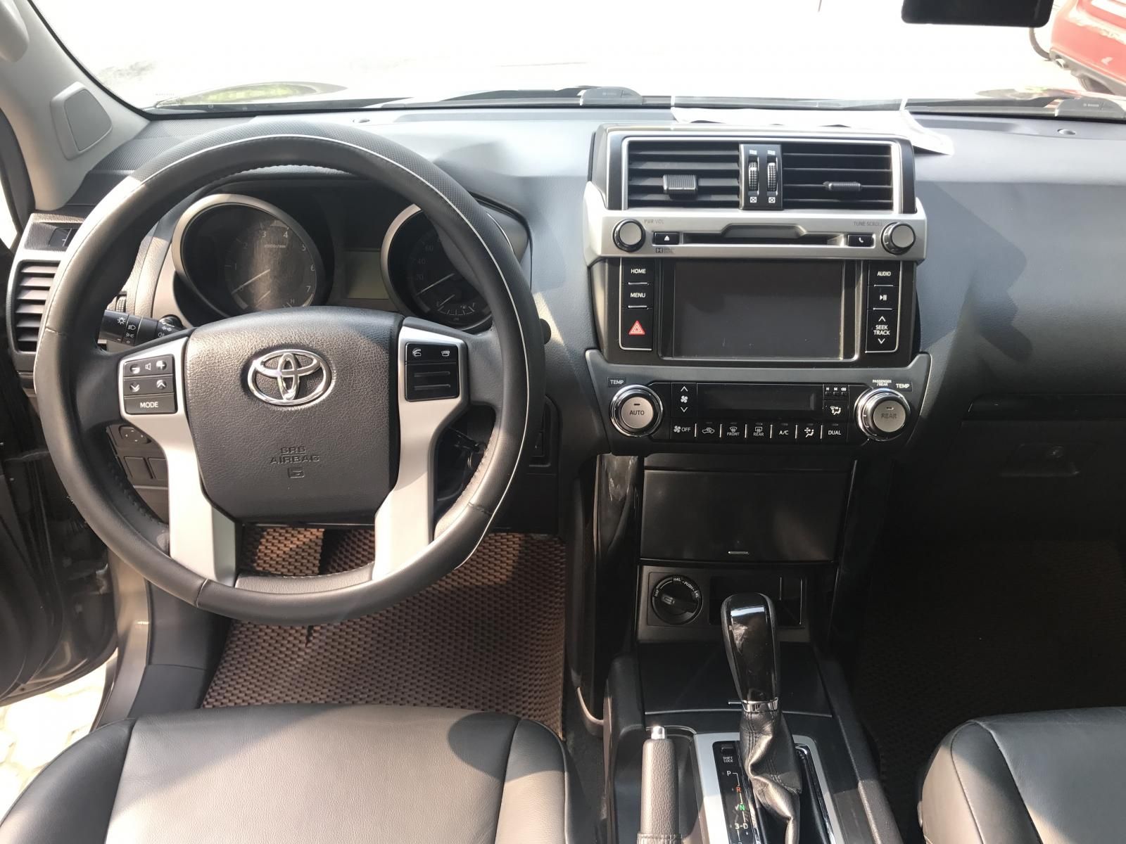 Toyota Prado 2014 - Bán nhanh chiếc Toyota Prado đời 2015, màu nâu, nhập khẩu nguyên chiếc