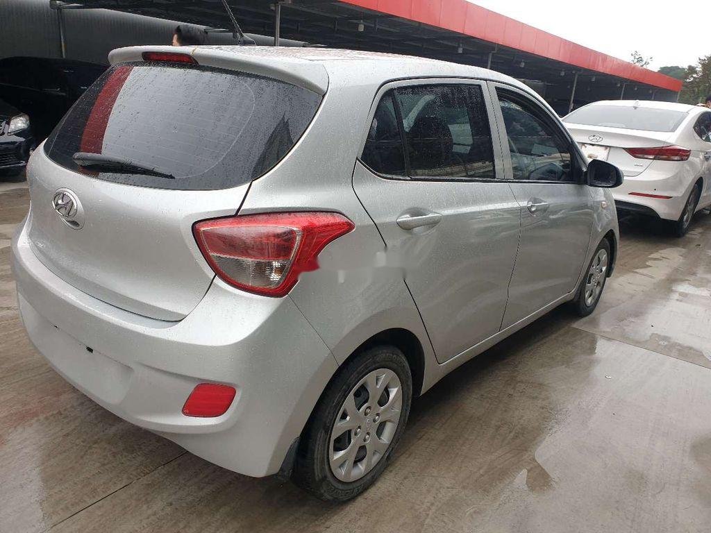 Hyundai Grand i10 2016 - Xe Hyundai Grand i10 năm 2016, màu bạc, nhập khẩu, giá 245tr