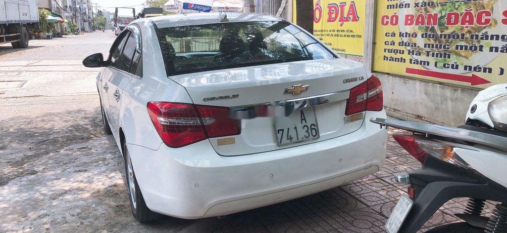 Chevrolet Cruze    2014 - Xe Chevrolet Cruze đời 2014, màu trắng số sàn, giá tốt