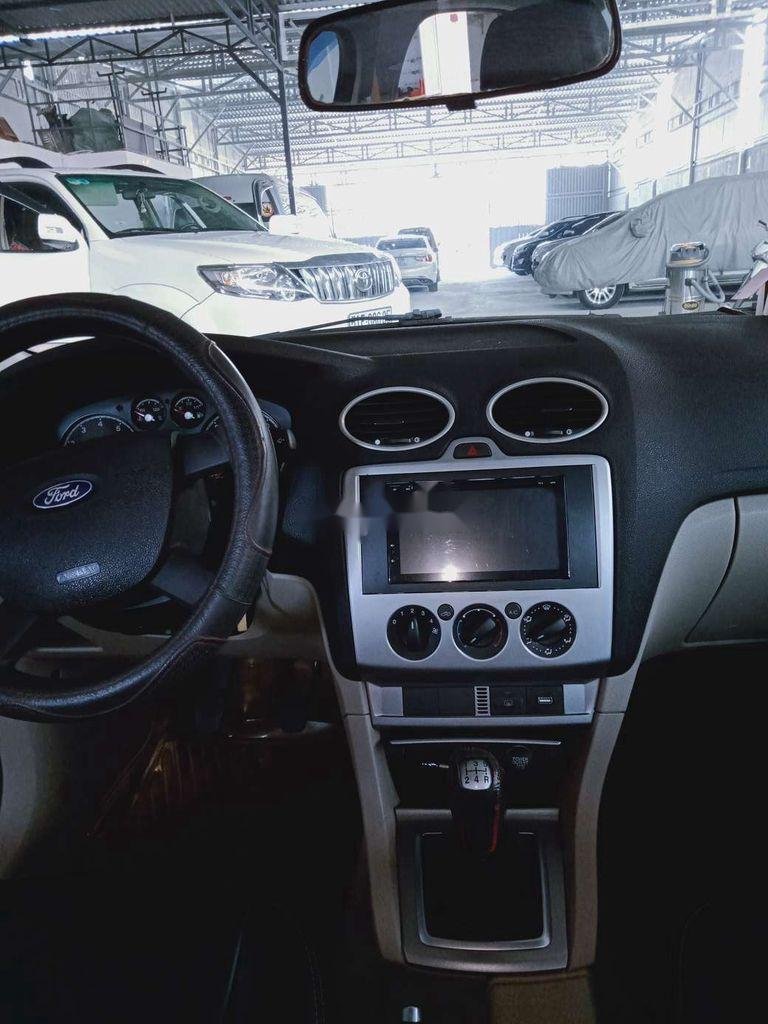 Ford Focus   2009 - Bán Ford Focus đời 2009, màu đen còn mới, 240tr