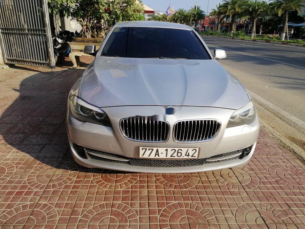 BMW 5 Series  523i 2011 - Bán xe BMW 523i năm sản xuất 2011, màu bạc, nhập khẩu nguyên chiếc chính chủ