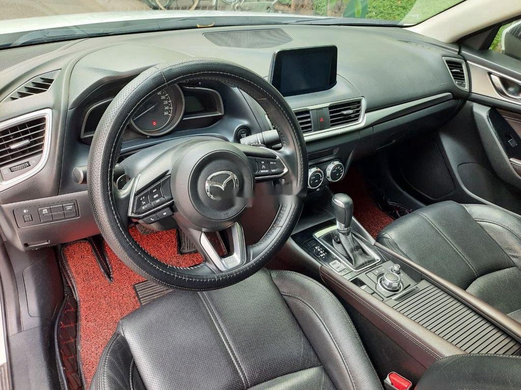 Mazda 3   2018 - Bán Mazda 3 sản xuất năm 2018