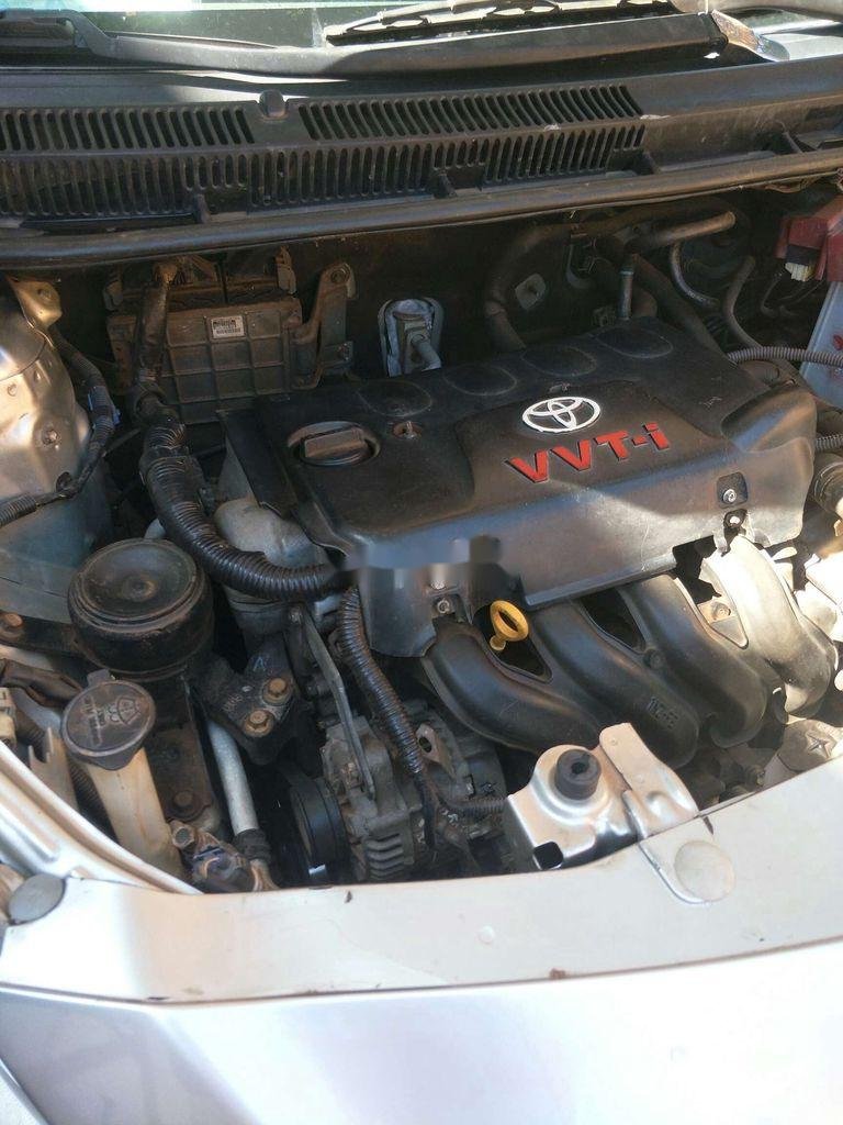 Toyota Vios E 2010 - Cần bán xe Toyota Vios E đời 2010, màu bạc, xe nhập, giá chỉ 232 triệu