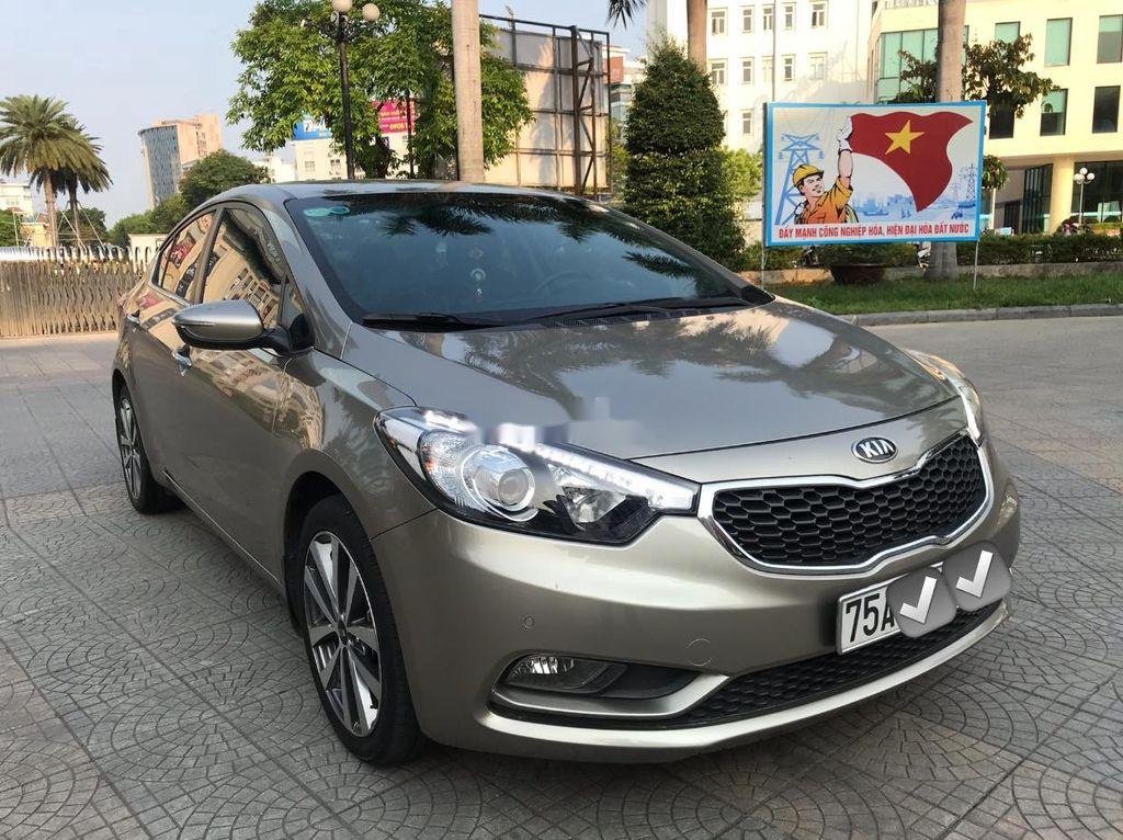 Kia K3    2014 - Bán Kia K3 sản xuất năm 2014 số tự động