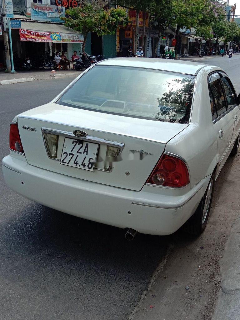 Ford Laser 2004 - Bán ô tô Ford Laser đời 2004, màu trắng, xe nhập, giá tốt