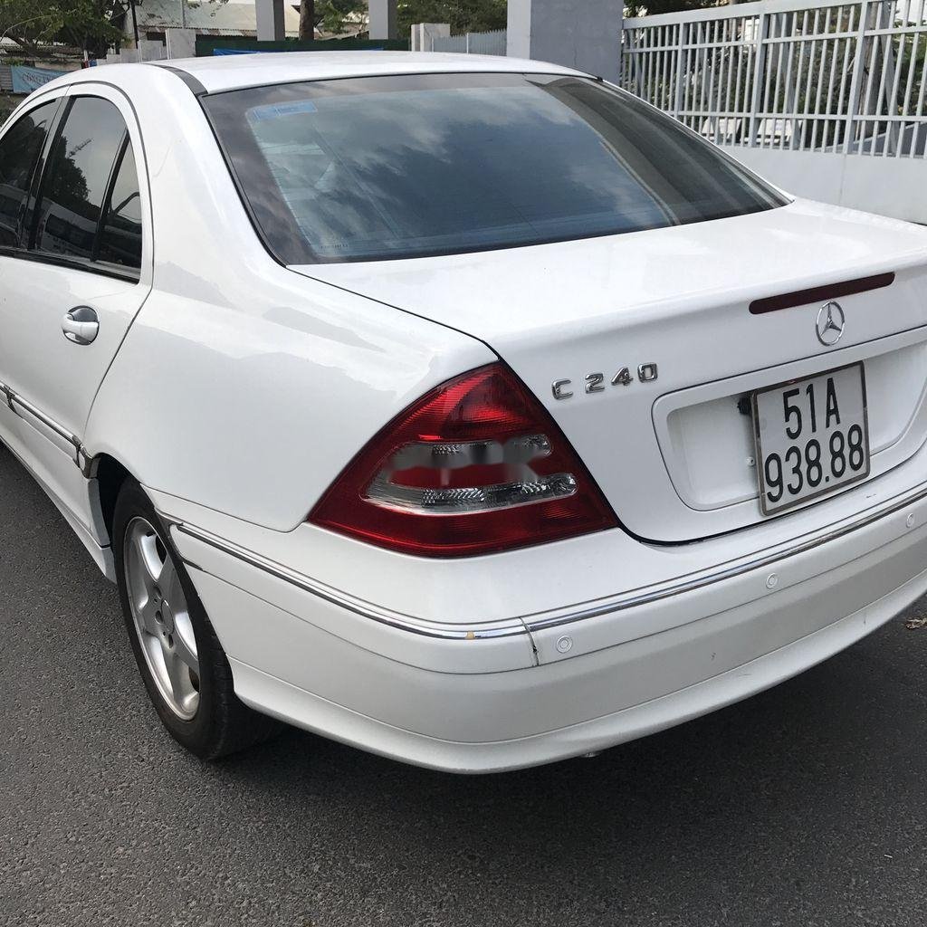 Mercedes-Benz C class 2004 - Cần bán gấp Mercedes C240 sản xuất năm 2004, màu trắng, 256tr