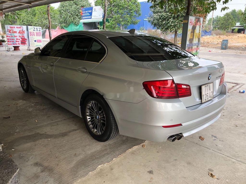 BMW 5 Series  523i 2011 - Bán xe BMW 523i năm sản xuất 2011, màu bạc, nhập khẩu nguyên chiếc chính chủ