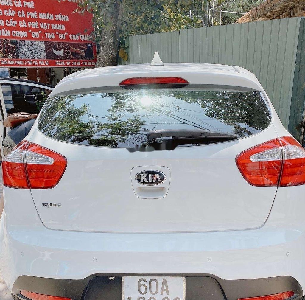 Kia Rio   2014 - Bán Kia Rio năm 2014, xe nhập, giá 375tr