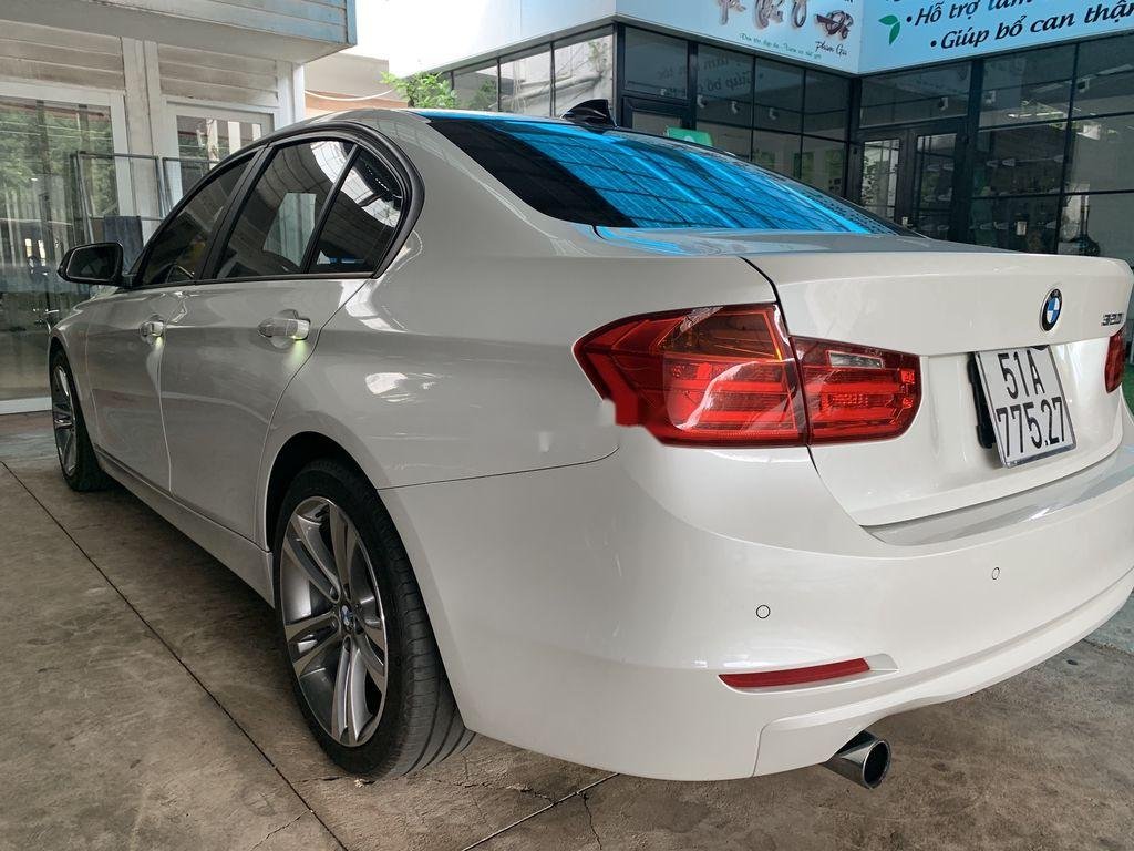 BMW 3 Series   2012 - Bán xe cũ BMW 320i sản xuất năm 2012, xe nhập