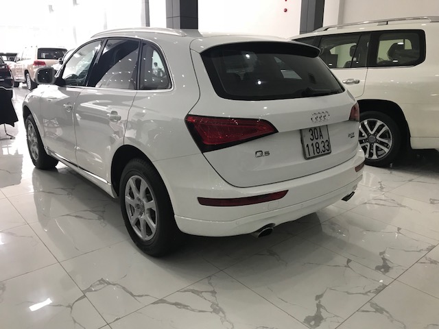 Audi Q5 2014 - Cần bán lại xe Audi Q5 2014, màu trắng, nhập khẩu nguyên chiếc