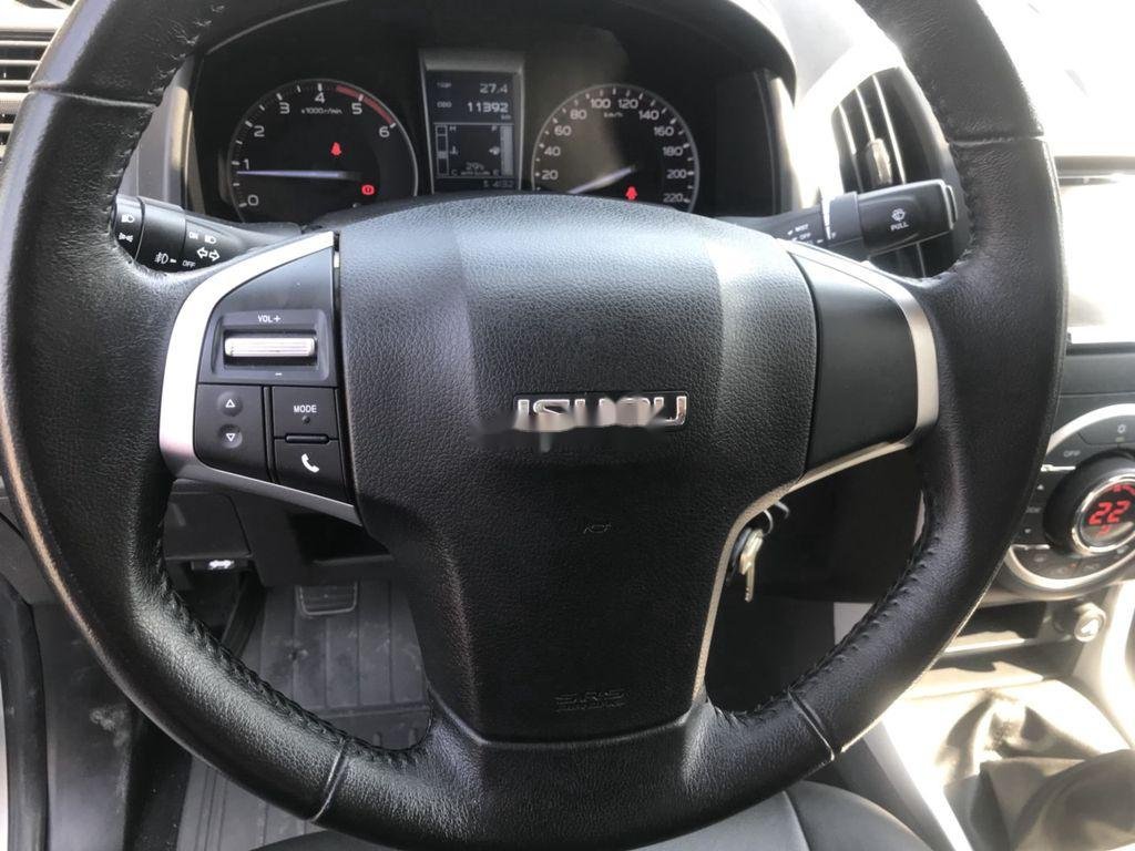 Isuzu Dmax   2017 - Bán Isuzu Dmax đời 2017, màu bạc, nhập khẩu  