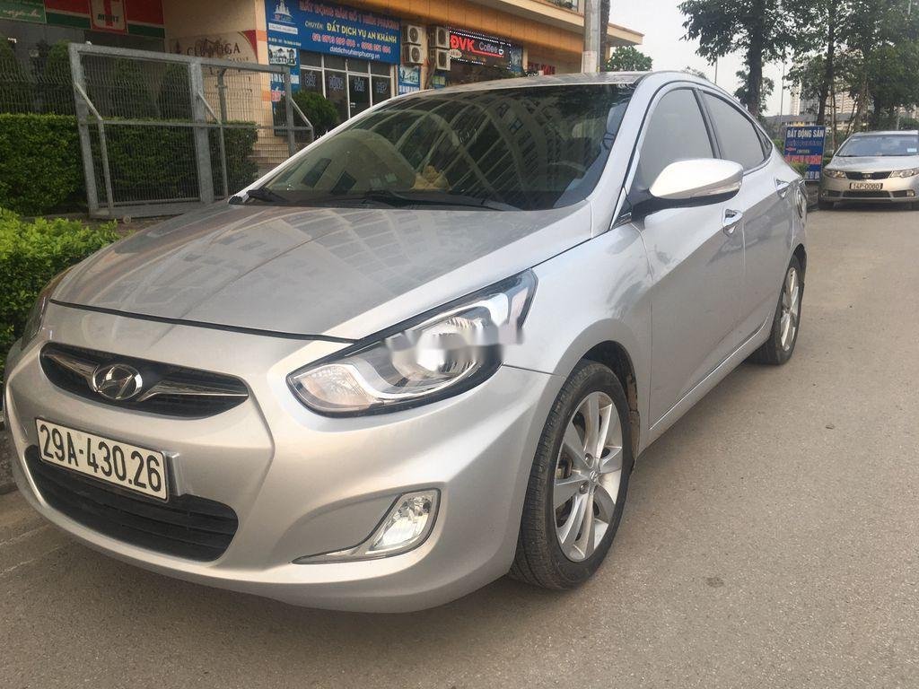 Hyundai Accent 2011 - Xe Hyundai Accent đời 2011, màu bạc, nhập khẩu nguyên chiếc, 339tr