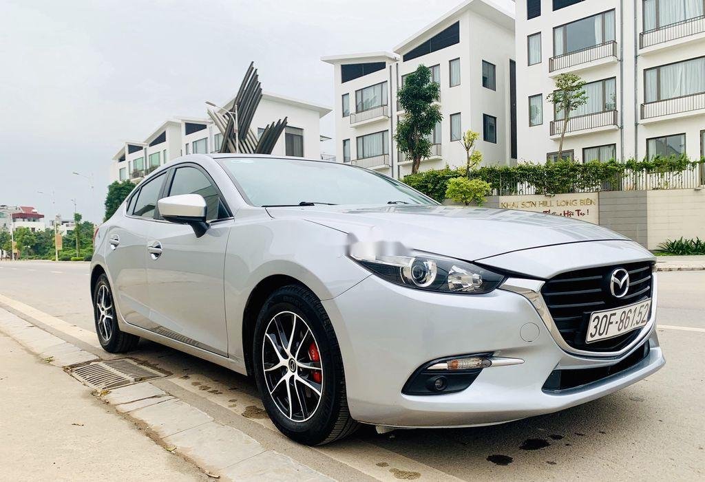 Mazda 3   2018 - Bán Mazda 3 đời 2018, màu bạc như mới