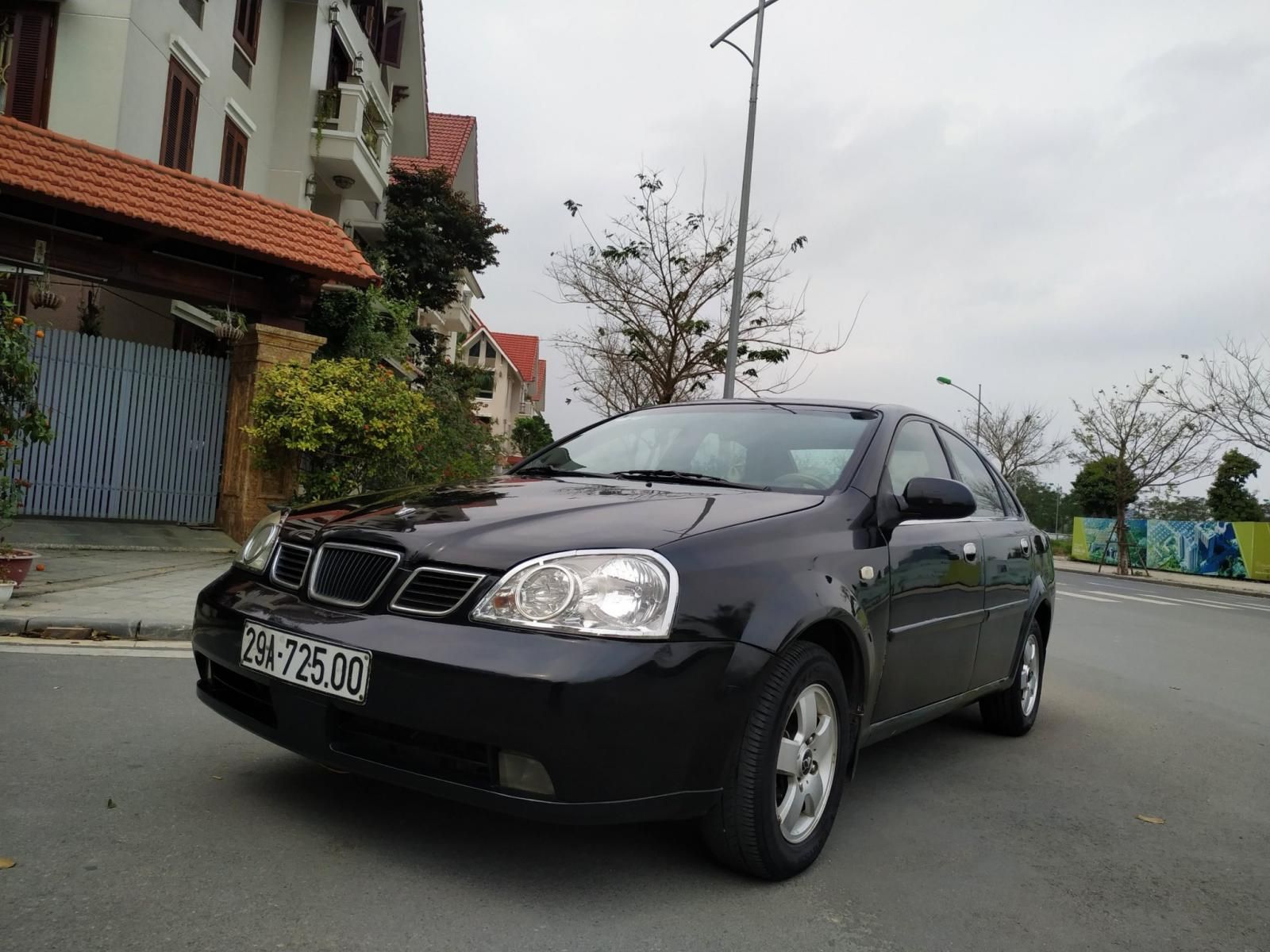 Daewoo Lacetti 2008 - Chính chủ cần bán xe Daewoo Lacetti năm sản xuất 2008, màu đen