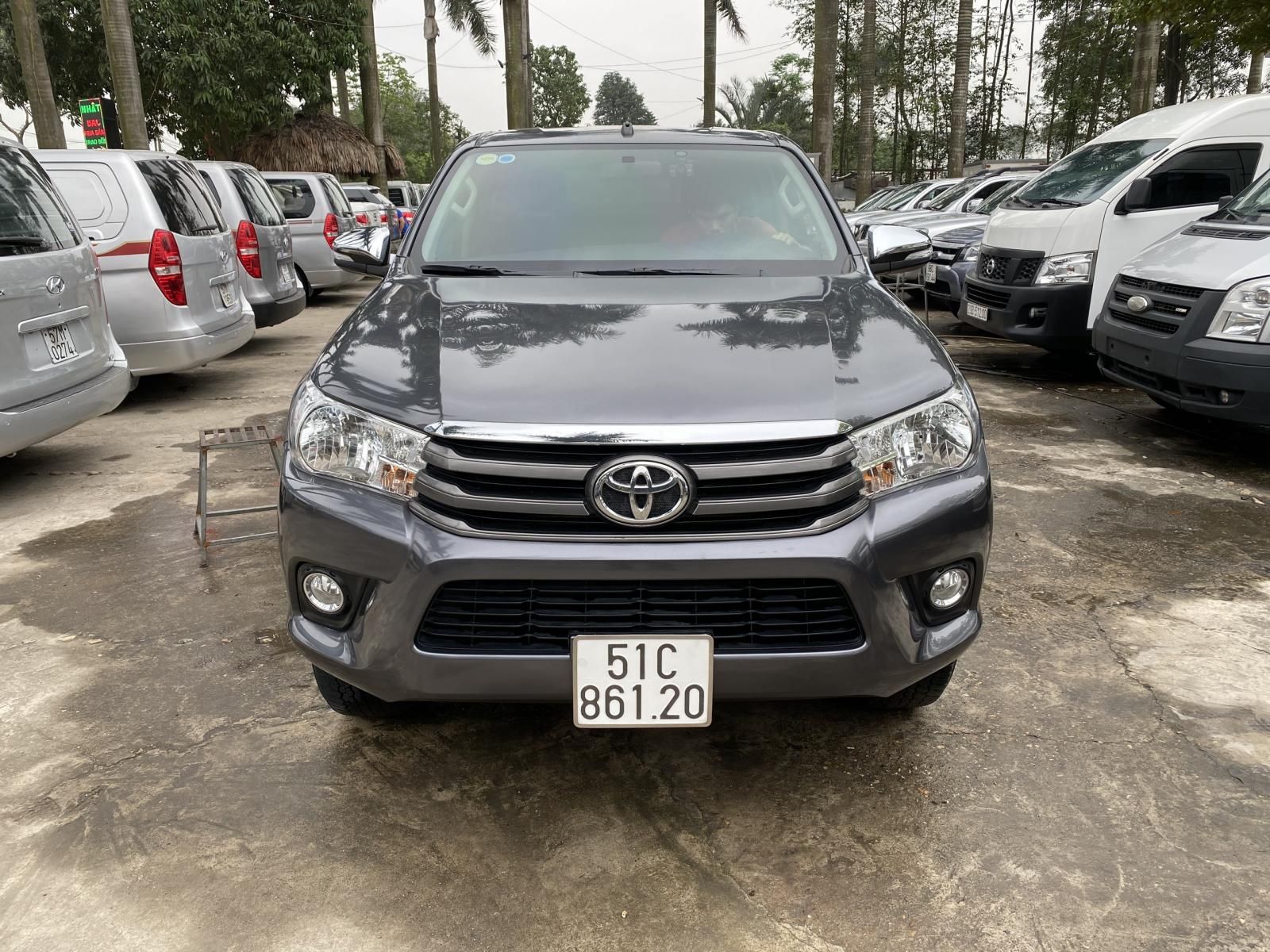 Toyota Hilux 2016 - Hỗ trợ trả góp ngân hàng với chiếc Toyota Hilux sản xuất 2016, nhập khẩu nguyên chiếc