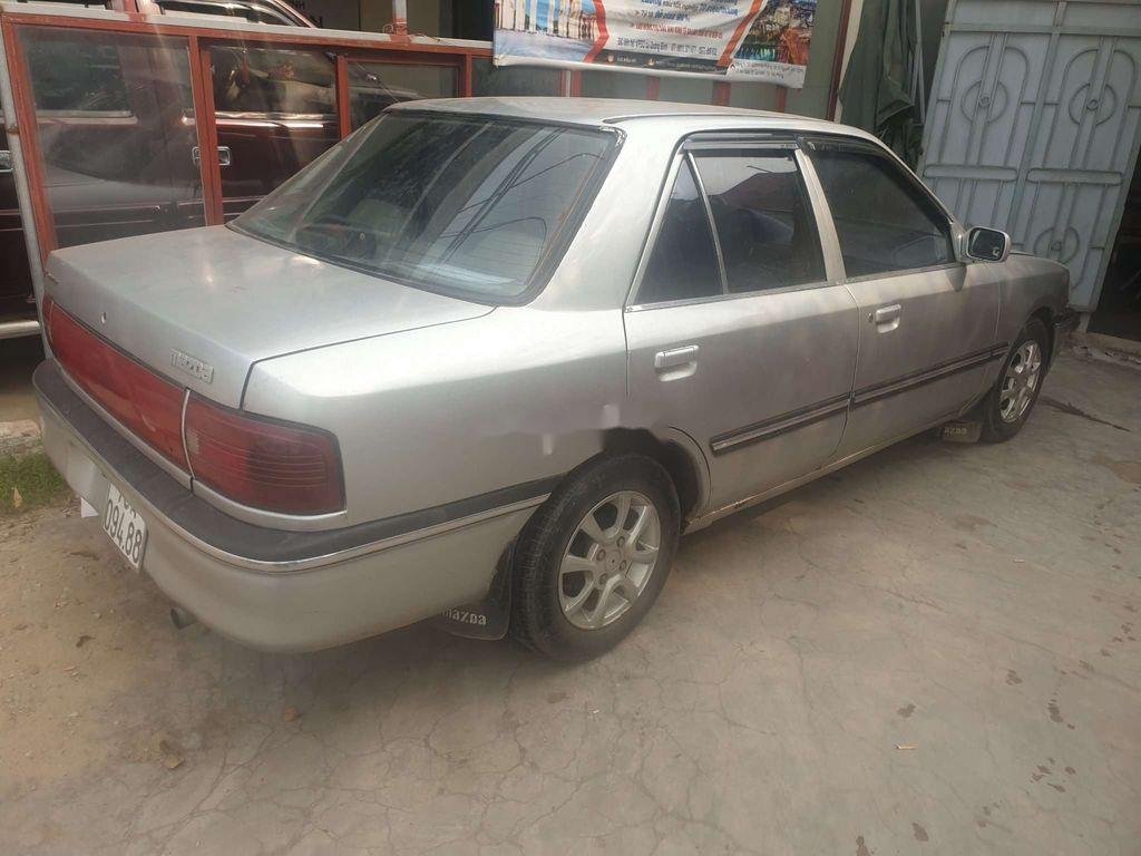 Mazda 323 1995 - Xe Mazda 323 đời 1995, màu bạc, 39 triệu