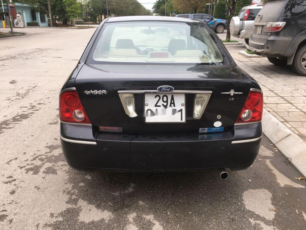 Ford Laser 2005 - Bán ô tô Ford Laser AT năm sản xuất 2005, màu đen, giá tốt