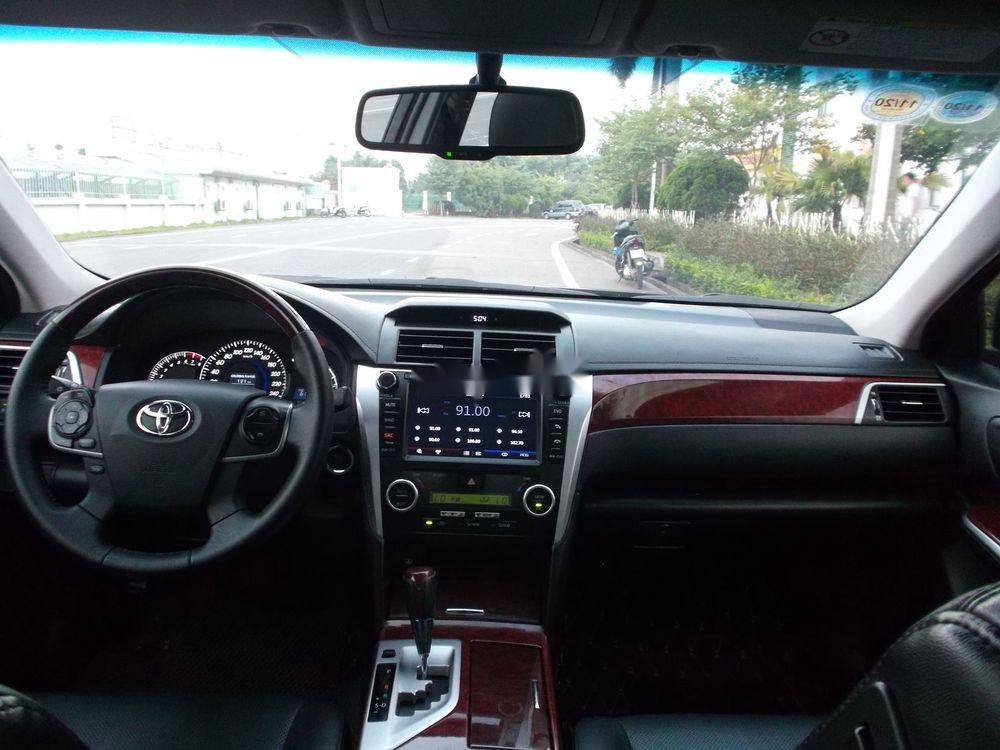 Toyota Camry   2014 - Bán Toyota Camry năm sản xuất 2014, màu đen như mới  