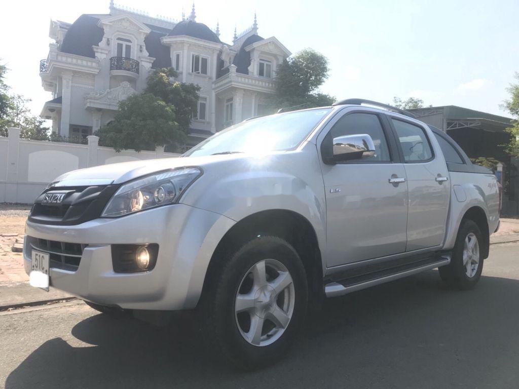 Isuzu Dmax   2017 - Bán Isuzu Dmax đời 2017, màu bạc, xe nhập, số sàn 