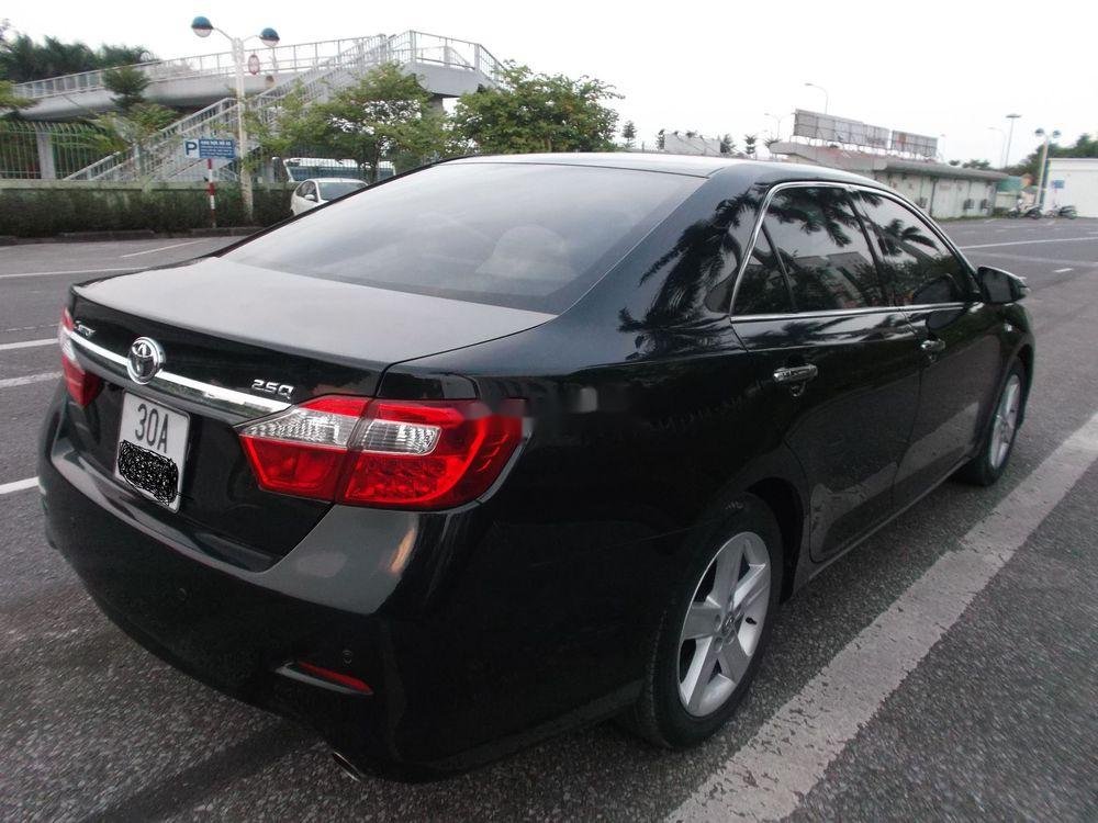 Toyota Camry   2014 - Bán Toyota Camry năm sản xuất 2014, màu đen như mới  