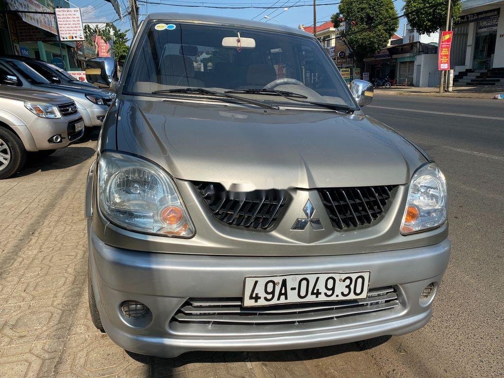 Mitsubishi Jolie   2004 - Bán ô tô Mitsubishi Jolie sản xuất 2004, màu bạc, xe nhập