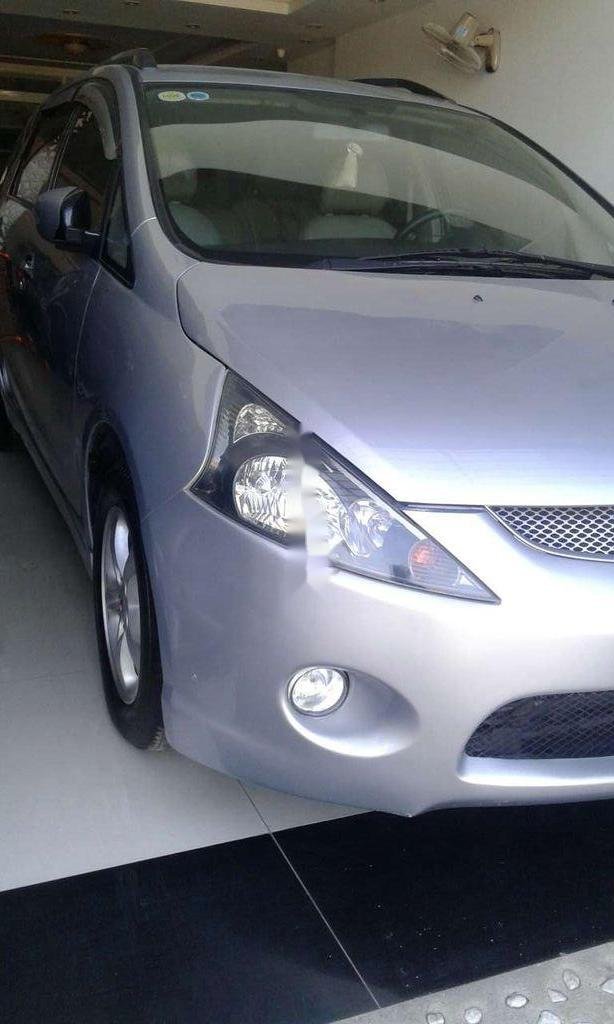 Mitsubishi Grandis   2007 - Cần bán lại xe Mitsubishi Grandis 2007, màu bạc