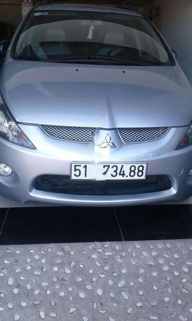 Mitsubishi Grandis   2007 - Cần bán lại xe Mitsubishi Grandis 2007, màu bạc