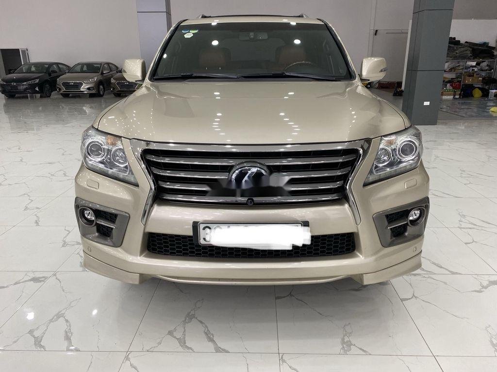 Lexus LX 2015 - Bán Lexus LX sản xuất năm 2015, màu vàng