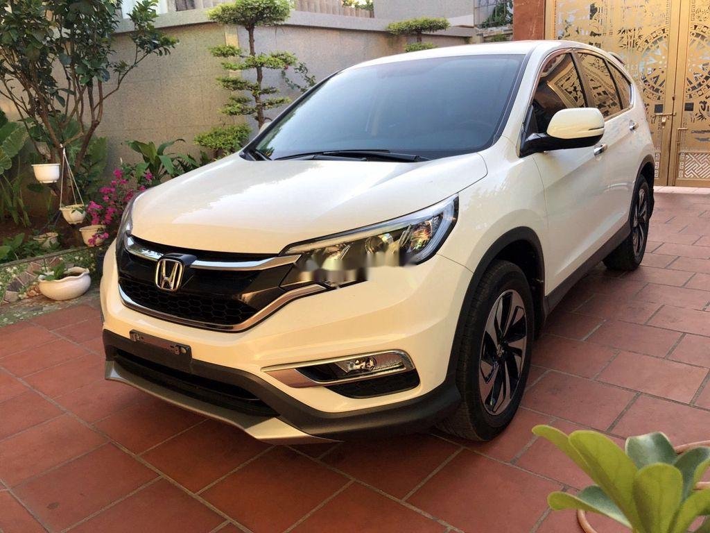 Honda CR V 2017 - Xe Honda CR V 2.4 năm 2017, màu trắng, giá 865tr