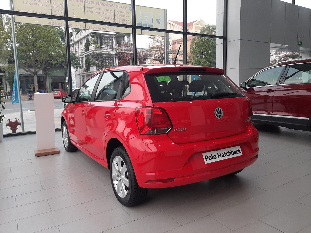 Volkswagen Polo 2019 - Cần bán xe Volkswagen Polo đời 2019, màu đỏ, nhập khẩu chính hãng