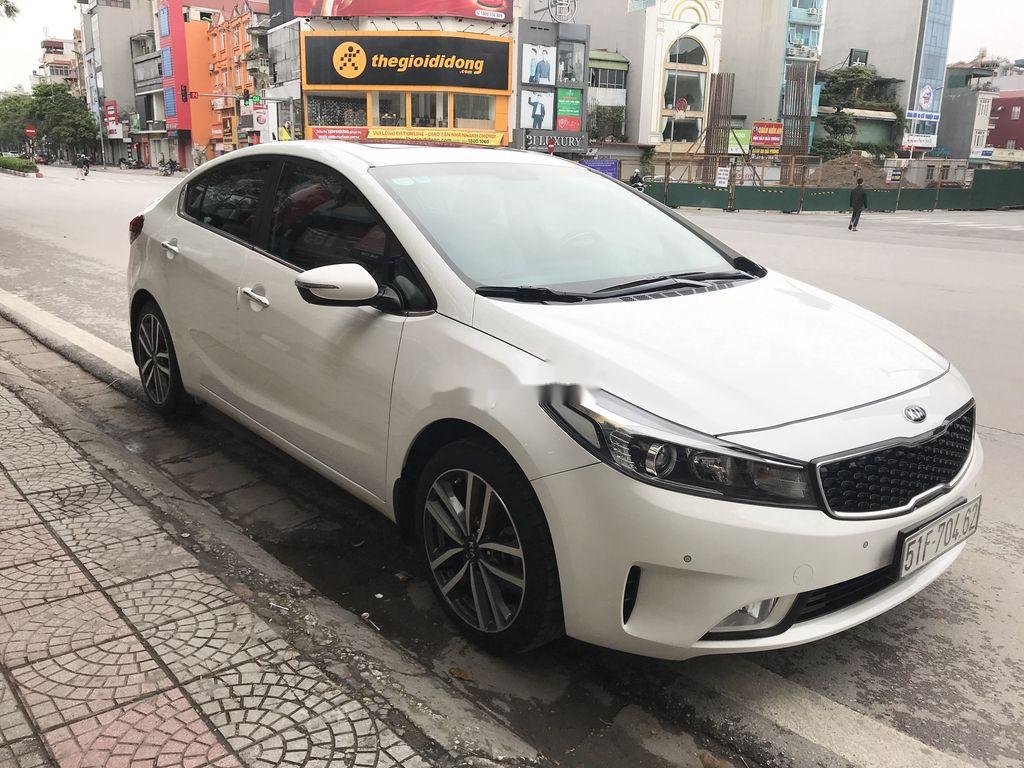 Kia Cerato   2.0AT  2016 - Cần bán Kia Cerato 2.0AT năm sản xuất 2016