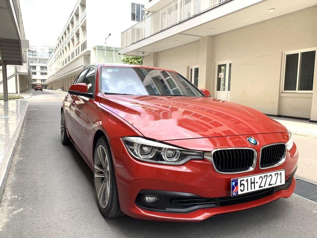 BMW 3 Series 2015 - Cần bán xe BMW 3 Series 320i sản xuất 2015, màu đỏ, giá 980tr