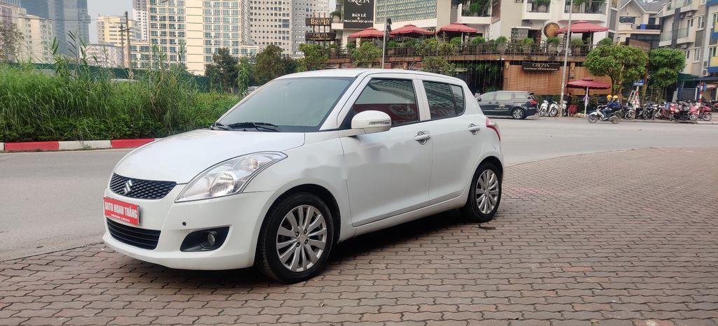 Suzuki Swift 2015 - Cần bán Suzuki Swift 2015, màu trắng, giá chỉ 410 triệu