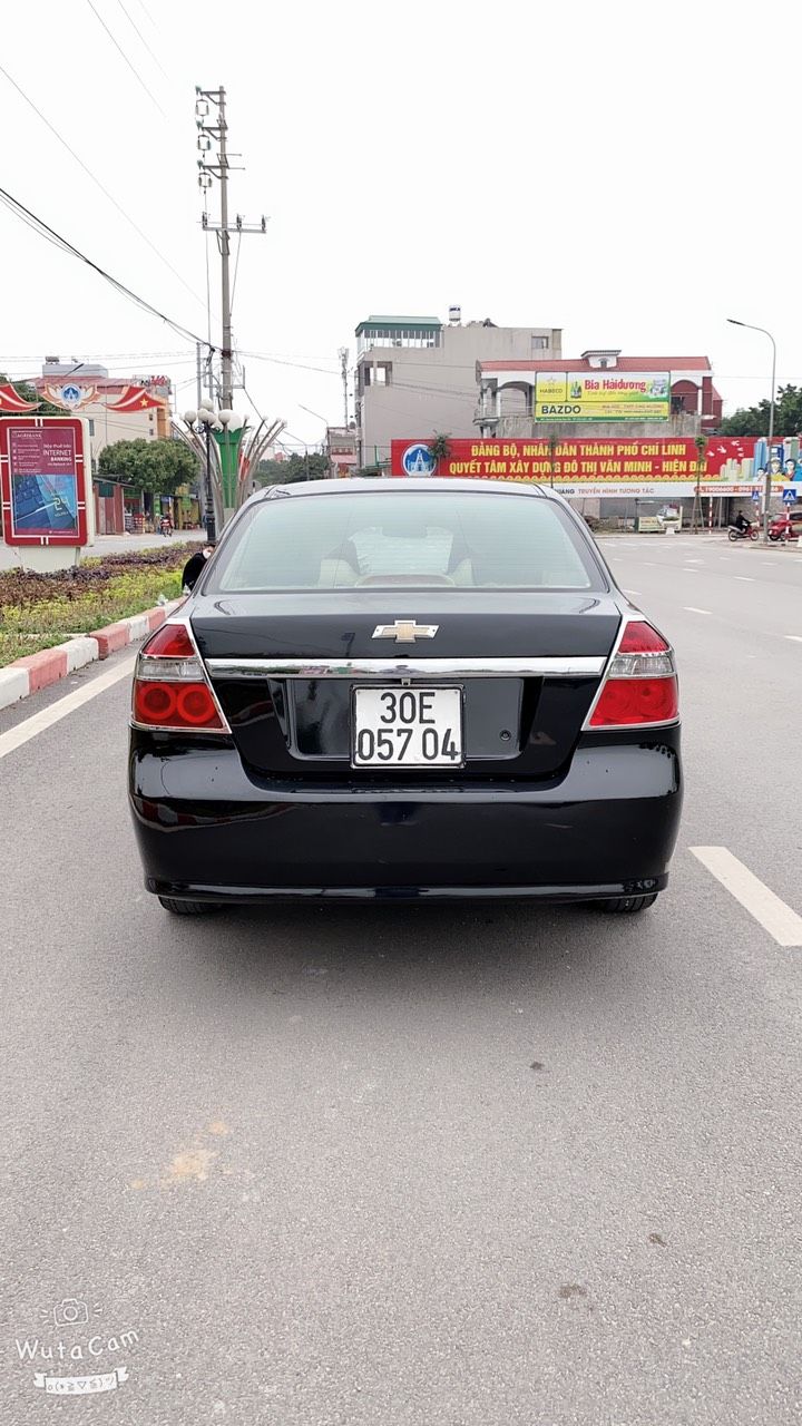 Daewoo Gentra 2008 - Cần bán nhanh chiếc Daewoo Gentra 2008 độ full Chevrolet Aveo 2012, màu đen, giao nhanh