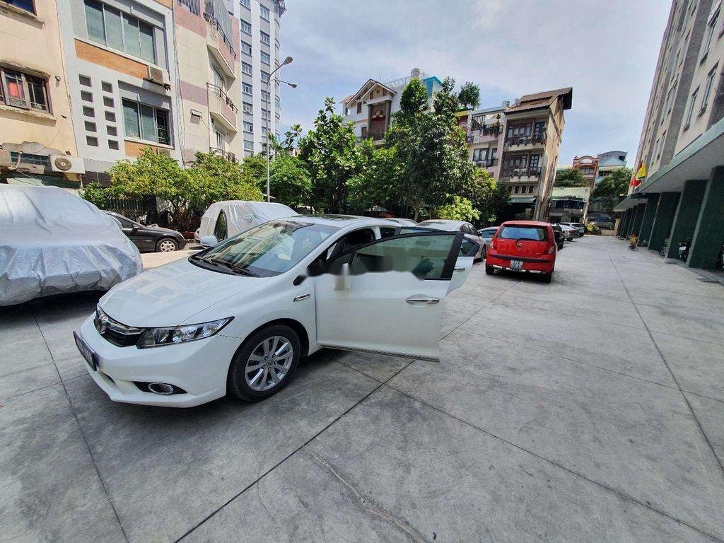 Honda Civic  2.0AT 2014 - Cần bán lại xe Honda Civic 2.0AT đời 2014, màu trắng, nhập khẩu nguyên chiếc chính chủ, giá 510tr