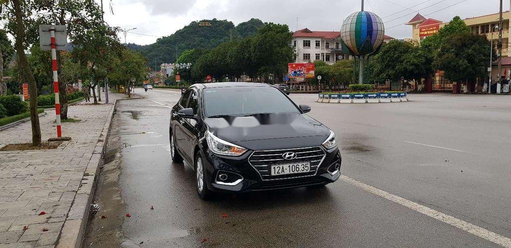 Hyundai Accent 2018 - Bán Hyundai Accent đời 2018, màu đen số tự động, 475 triệu