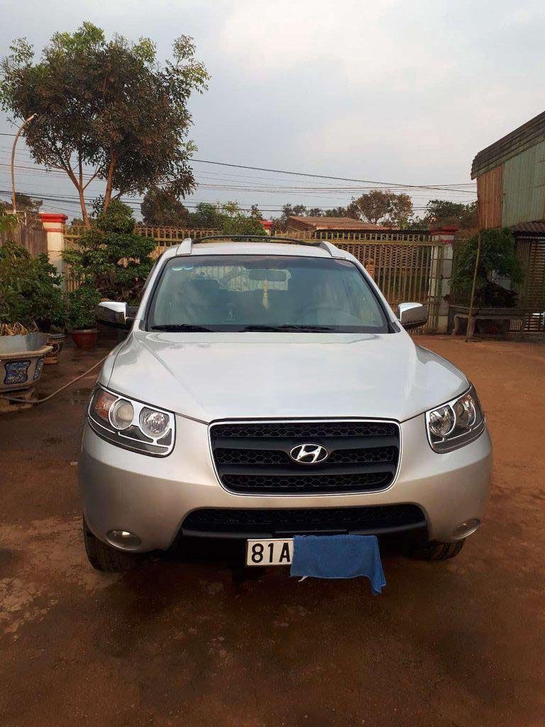 Hyundai Santa Fe     2008 - Cần bán xe Hyundai Santa Fe sản xuất năm 2008, xe nhập