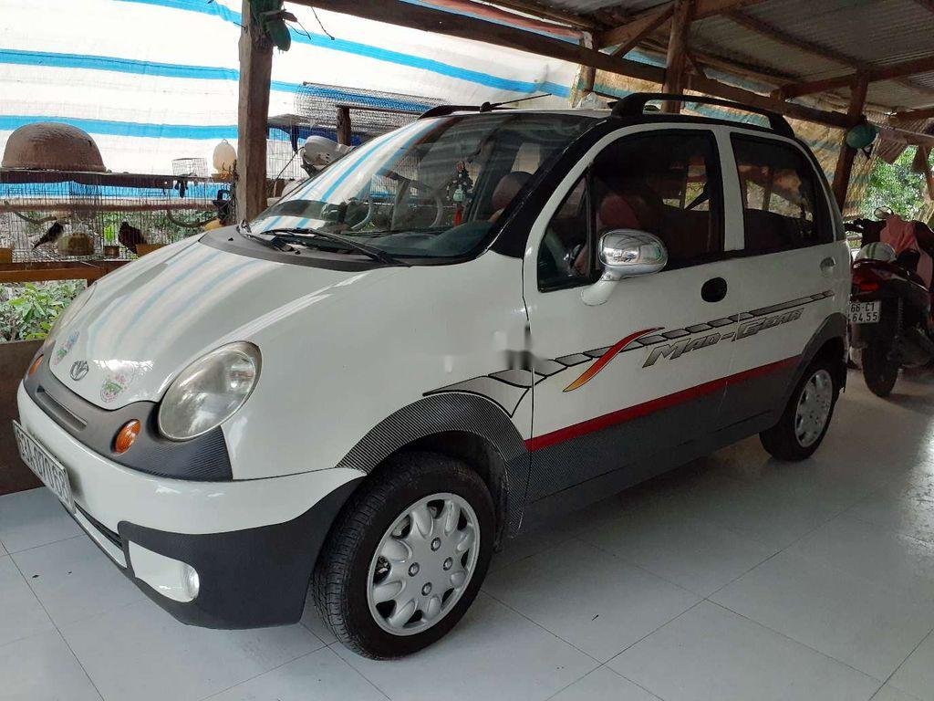 Daewoo Matiz   2005 - Cần bán Daewoo Matiz năm 2005, màu trắng, nhập khẩu xe gia đình
