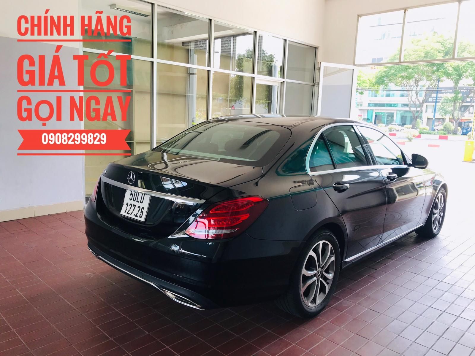 Mercedes-Benz C class 2018 - Mercedes-Benz Used Car Bình Dương bán xe giá rẻ với chiếc Mercedes-Benz C200, đời 2018, màu đen