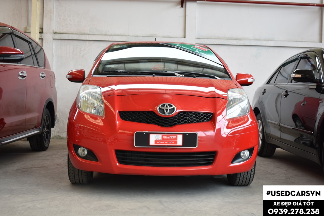 Toyota Yaris 2011 - Bán xe Toyota Yaris G đời 2011, màu đỏ, nhập khẩu nguyên chiếc